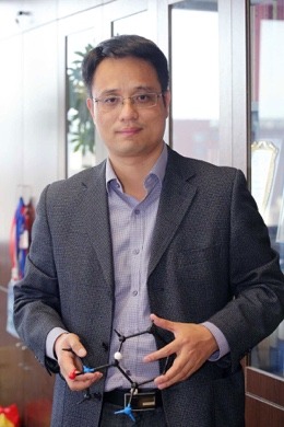 Sanzhong Luo