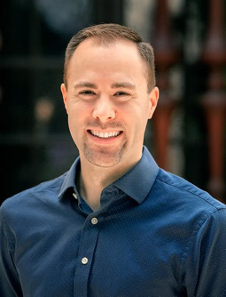 Maxwell J. Robb